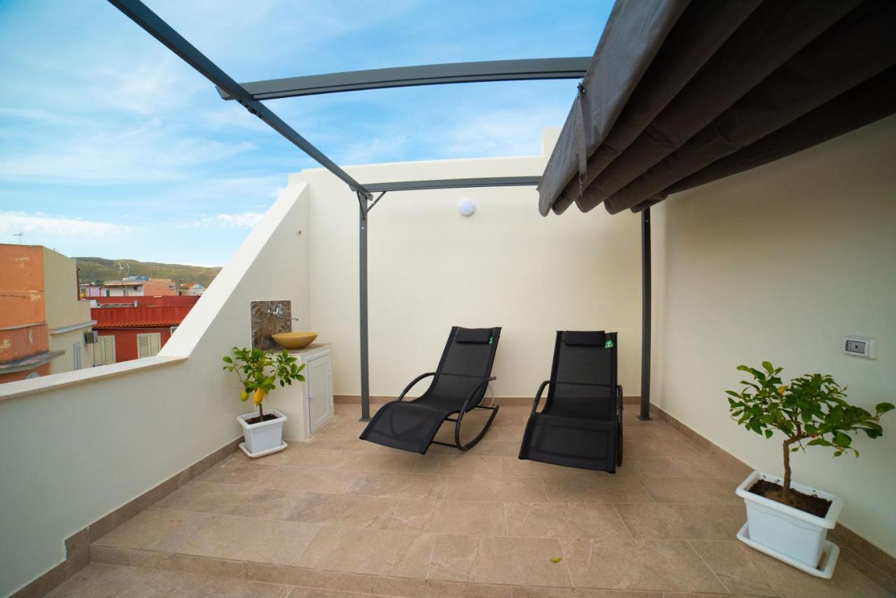 B&B Mandorlo Bianco อาโวลา ภายนอก รูปภาพ